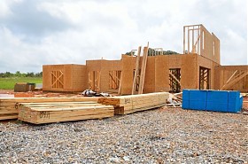 Ile kosztuje ubezpieczenie domu w budowie?
