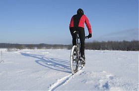 Zimowa wycieczka rowerowa. Poradnik