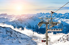 5 najlepszych ośrodków narciarskich we Francuskich Alpach
